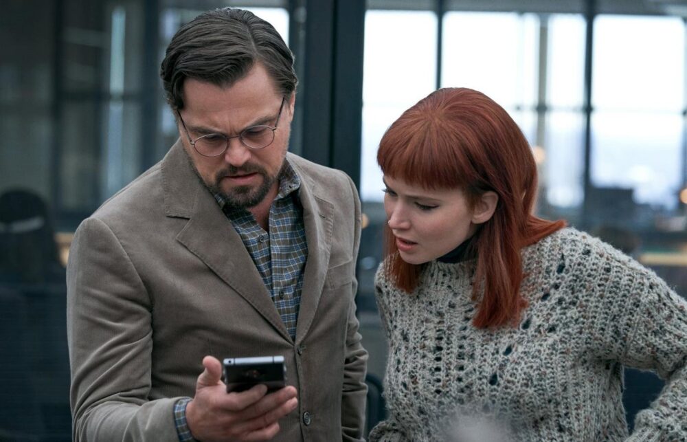 Zdjęcie okładkowe wpisu: Pierwsze spojrzenie na Leonardo DiCaprio i Jennifer Lawrence w nowym filmie Martina Scorsese