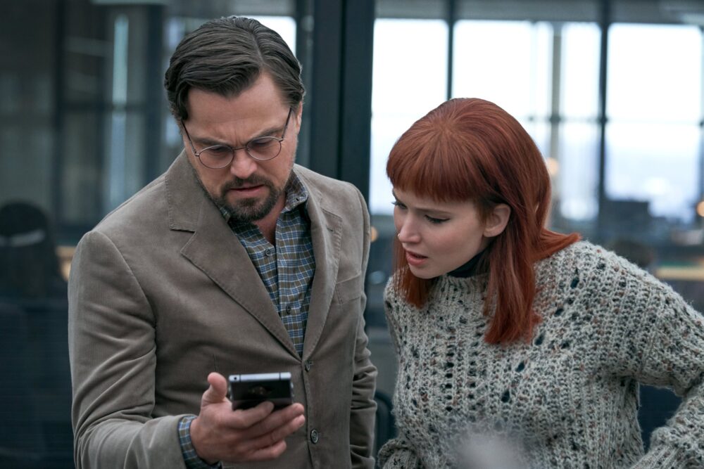 Zdjęcie okładkowe wpisu: Pierwszy rzut oka na Jennifer Lawrence i Leonardo DiCaprio w What Happens at Night Scorsese