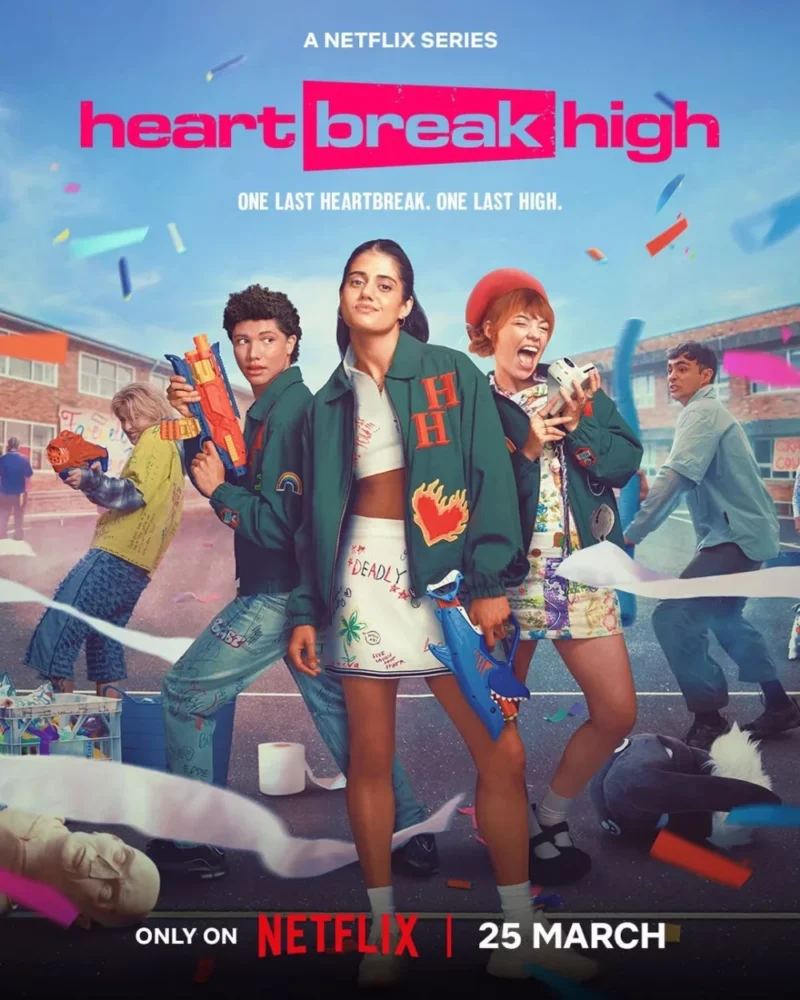 Heartbreak High / Szkoła złamanych serc – recenzja serialu. Pora przywdziać togę i wejść na scenę