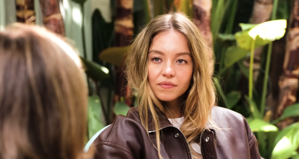 Zdjęcie okładkowe wpisu: Sydney Sweeney miała wystąpić w Diabeł ubiera się u Prady 2. Została jednak wycięta z filmu