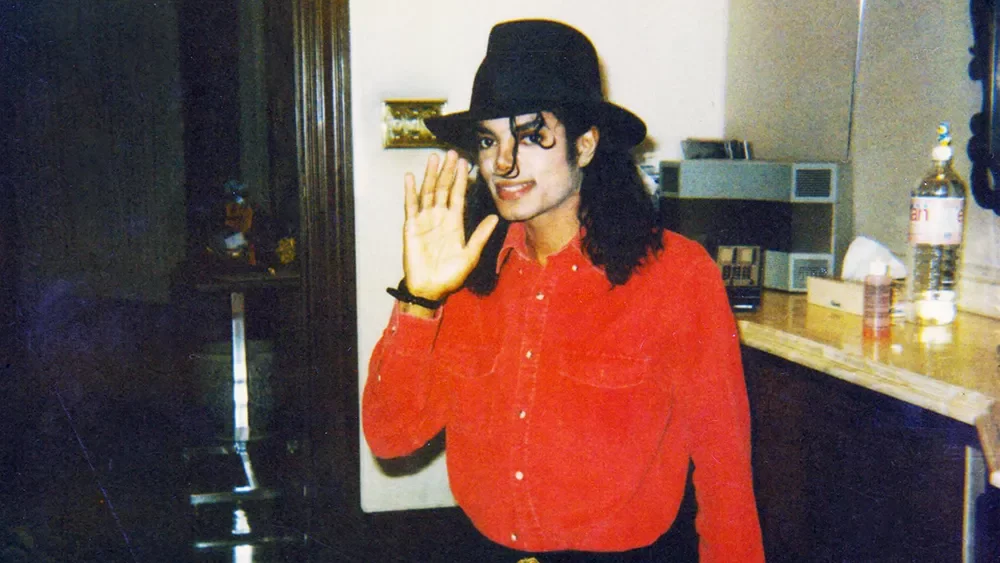 Zdjęcie okładkowe wpisu: Kontrowersje wokół filmu o Michaelu Jacksonie. Twórcy tłumaczą, dlaczego pominięto najtrudniejszy temat