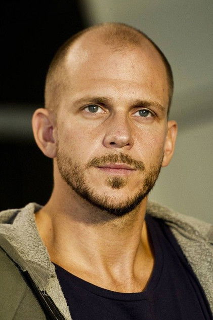 Zdjęcie Gustaf Skarsgård