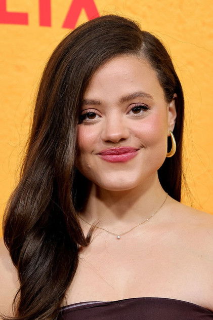 Zdjęcie Sarah Jeffery