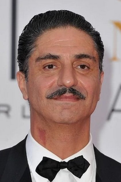 Zdjęcie Simon Abkarian