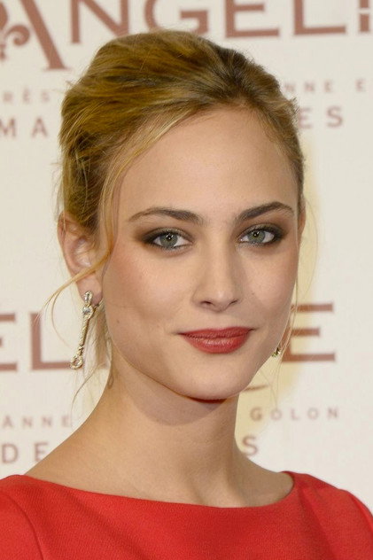 Zdjęcie Nora Arnezeder