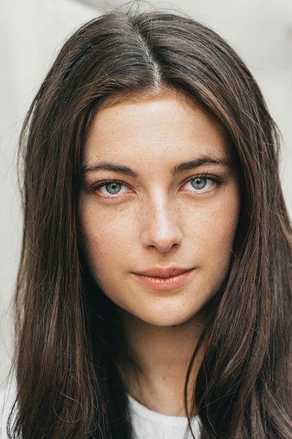 Zdjęcie Millie Brady