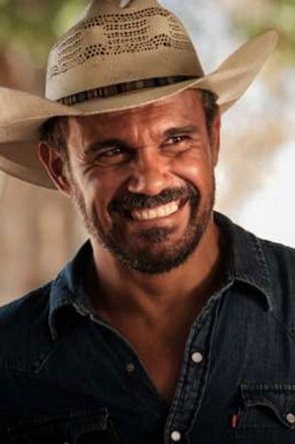 Zdjęcie Aaron Pedersen