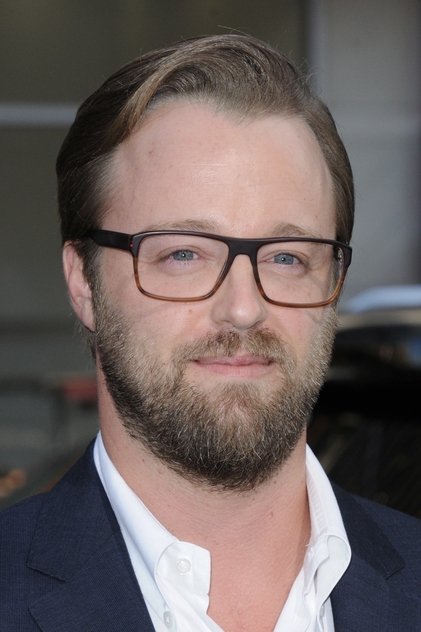 Zdjęcie Joshua Leonard