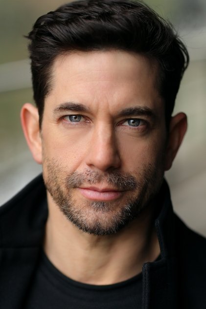 Zdjęcie Adam Garcia