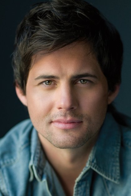 Zdjęcie Kristoffer Polaha