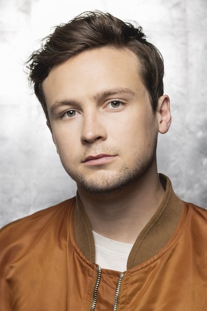 Zdjęcie Logan Miller