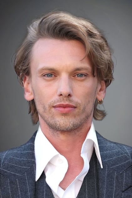 Zdjęcie Jamie Campbell Bower