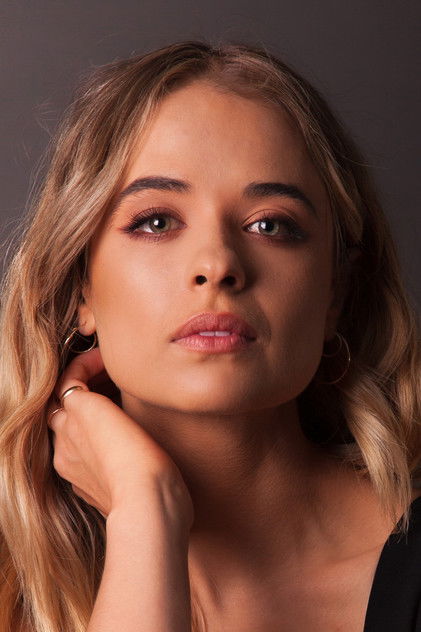Zdjęcie Raechelle Banno