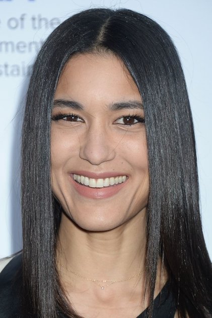 Zdjęcie Julia Jones