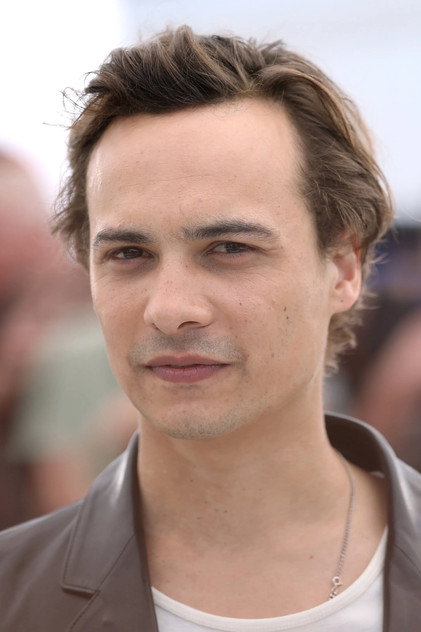 Zdjęcie Frank Dillane