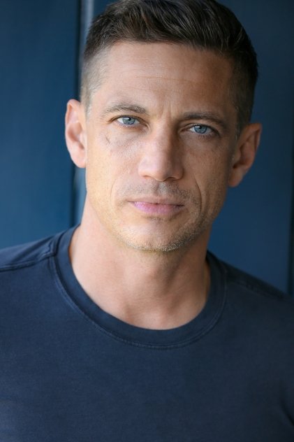 Zdjęcie James Carpinello