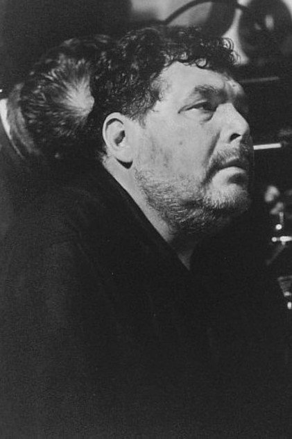 Zdjęcie George P. Cosmatos