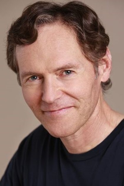 Zdjęcie Michael Gough
