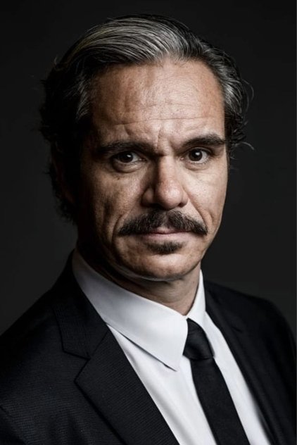 Zdjęcie Tony Dalton