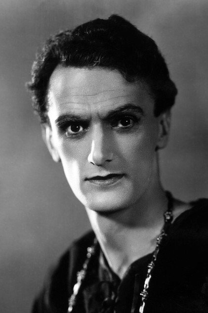 Zdjęcie John Laurie