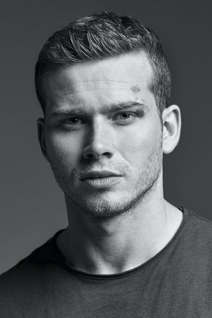 Zdjęcie Oliver Stark