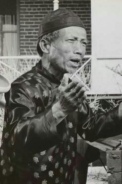 Zdjęcie H.W. Gim