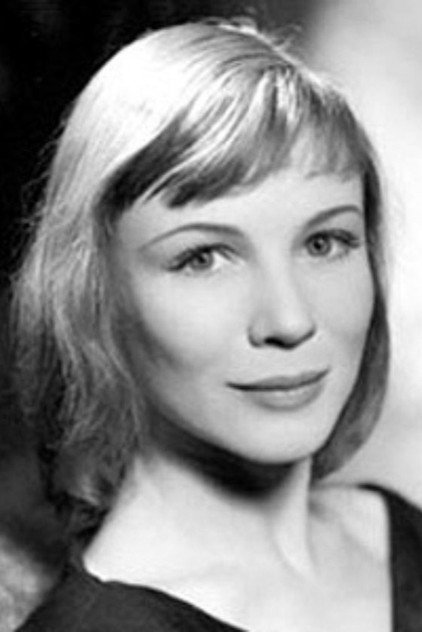Zdjęcie Frances Hyland
