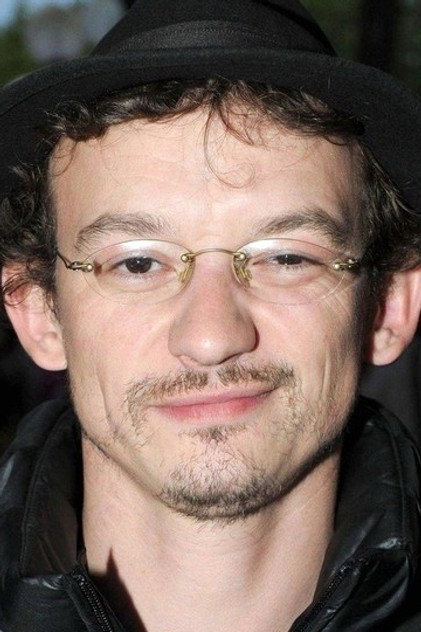Zdjęcie Julien Courbey