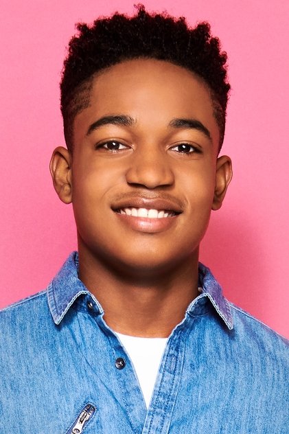 Zdjęcie Issac Ryan Brown