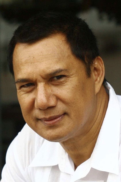 Zdjęcie สรพงษ์ ชาตรี