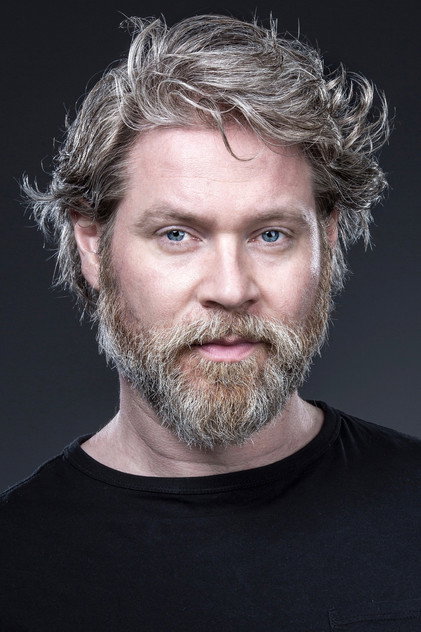 Zdjęcie Lukas Loughran
