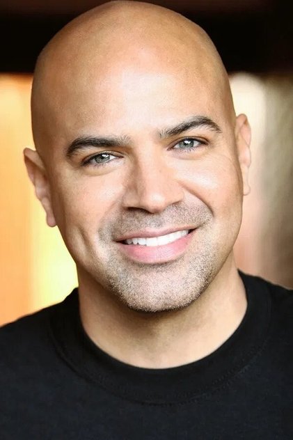 Zdjęcie Philip Anthony-Rodriguez