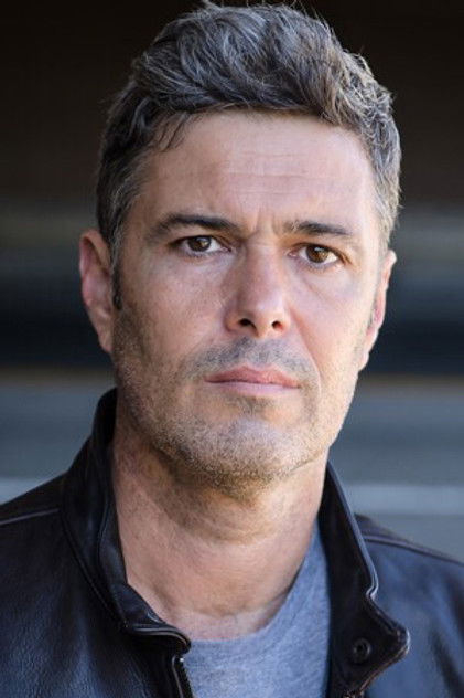 Zdjęcie Carlos Bernard