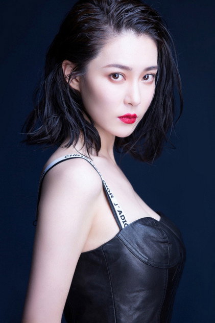 Zdjęcie 胡然