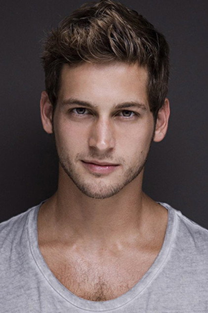 Zdjęcie Max Emerson