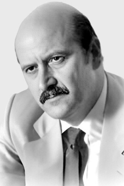 Zdjęcie Agustín González