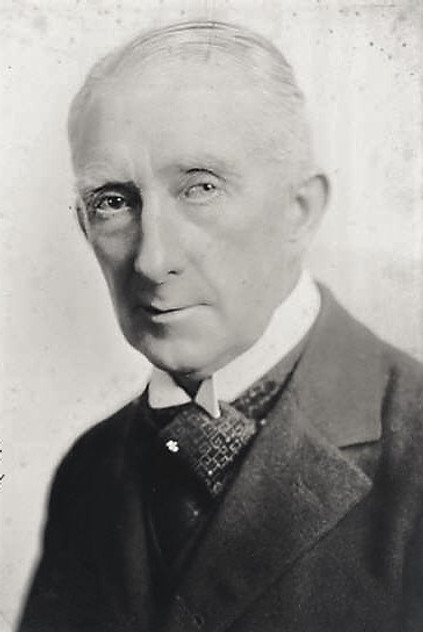 Zdjęcie Alec B. Francis
