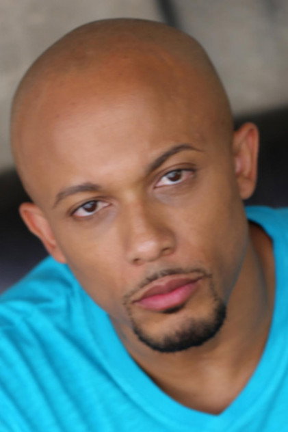 Zdjęcie Taurus Davis
