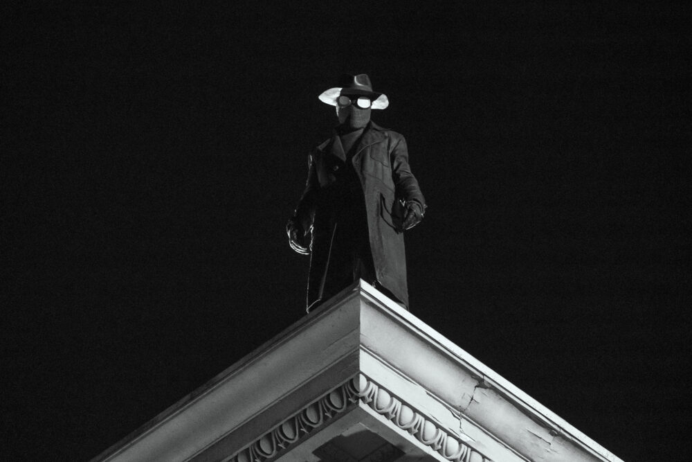 Zdjęcie okładkowe wpisu: Nicolas Cage jako Spider-Noir w nowych zwiastunach! Przed nami dwie wersje serialu!