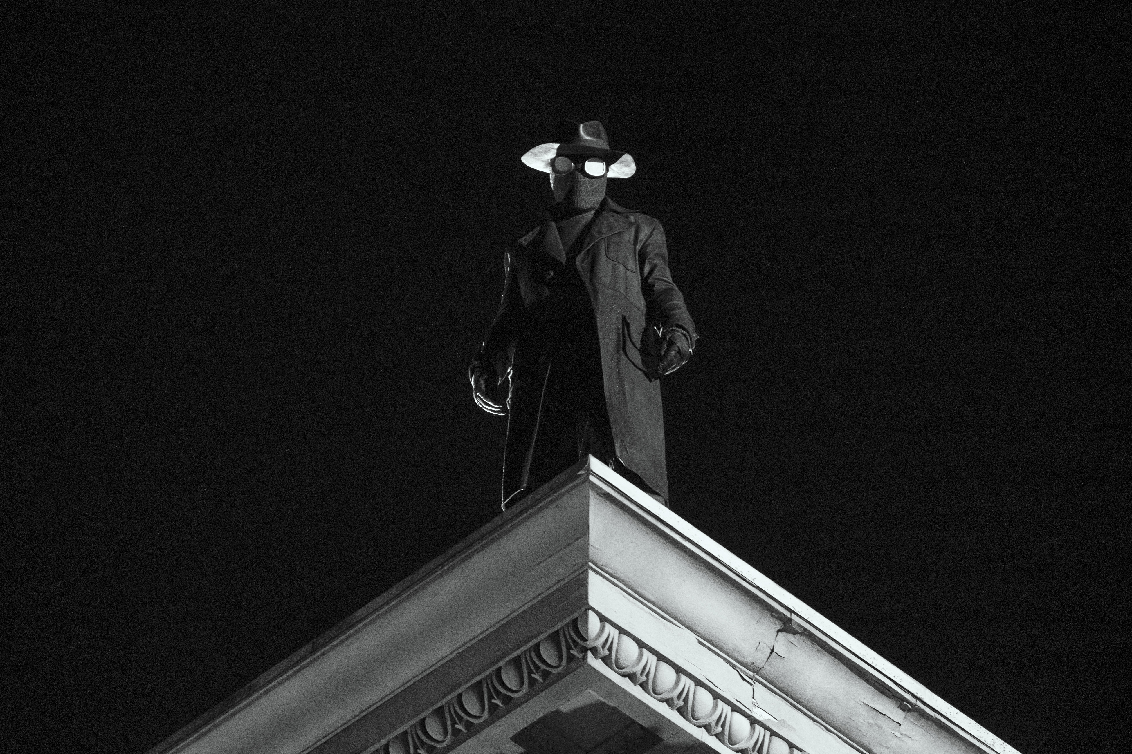 Nicolas Cage jako Spider-Noir w nowych zwiastunach! Przed nami dwie wersje serialu!