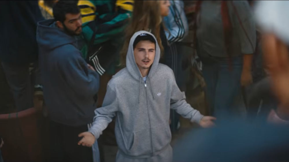 Zdjęcie okładkowe wpisu: Timothée Chalamet, Messi i Bad Bunny w jednym spocie. Adidas odpala wielką kampanię przed mundialem 2026