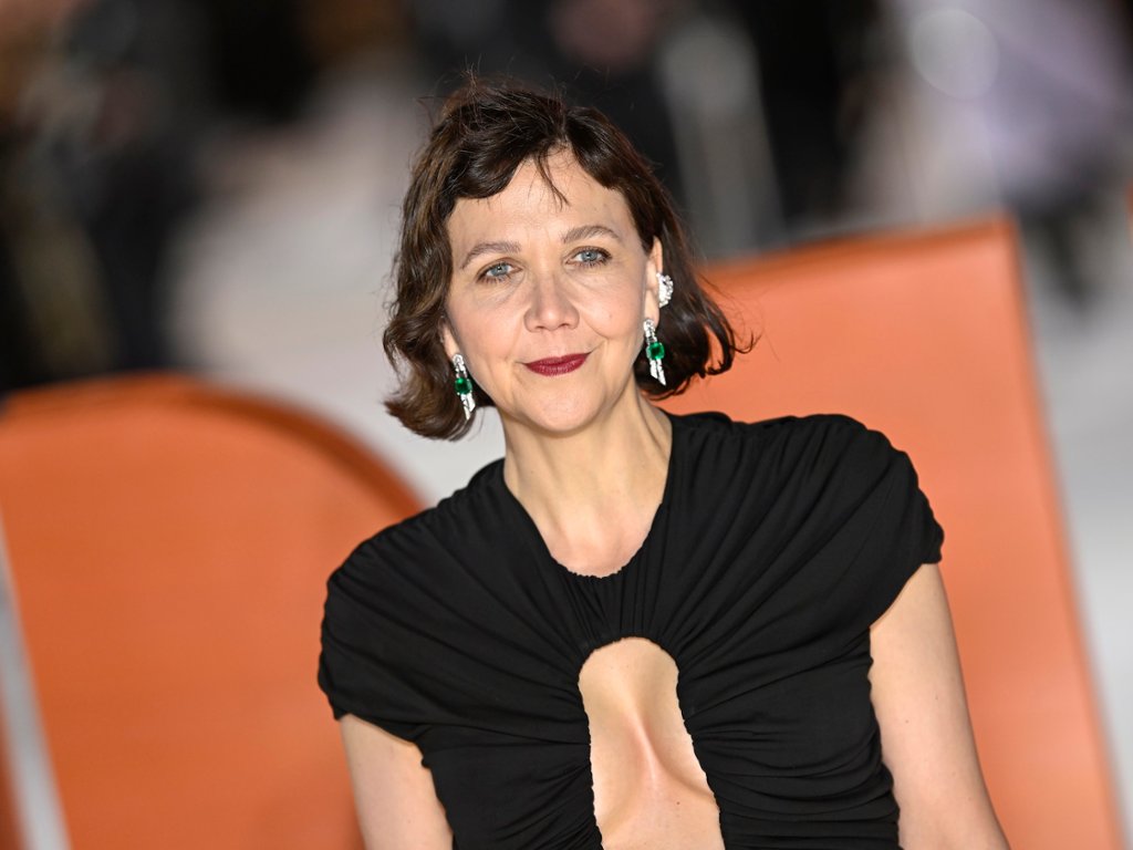 Warner Bros. wciąż wierzy w Maggie Gyllenhaal. Reżyserska stworzy nowy film dla studia 