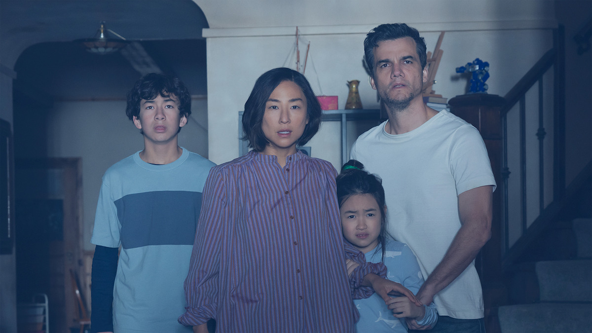 Wagner Moura i Greta Lee w serialu Ostatni dom. Netflix pokazuje zwiastun mrocznego sci-fi horroru