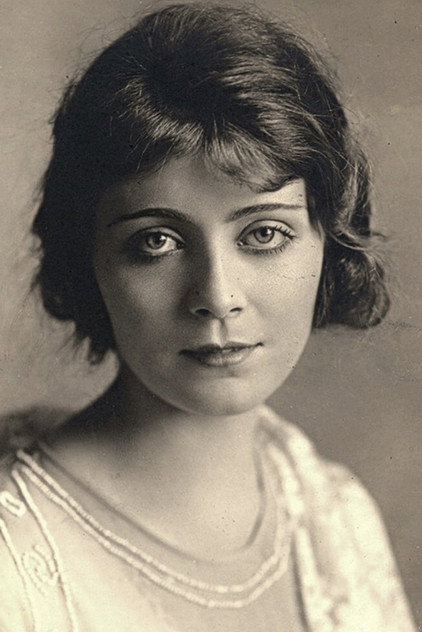 Zdjęcie Dorothy Devore