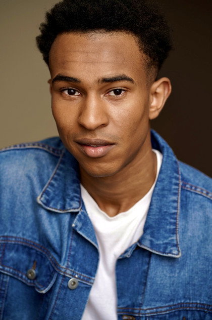 Zdjęcie Grant Young