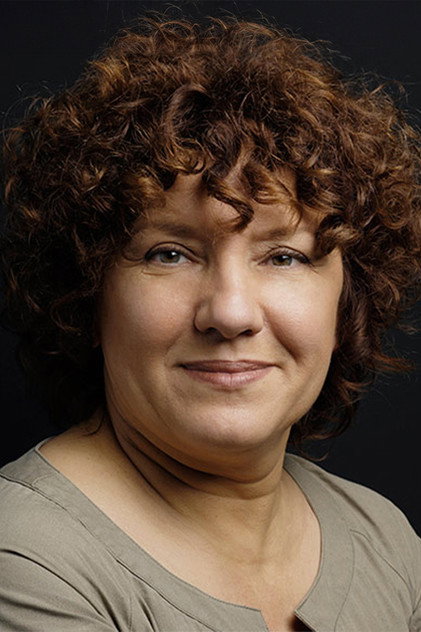 Zdjęcie Ayşenil Şamlıoğlu