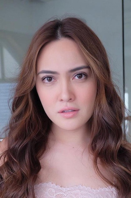 Zdjęcie Shandy Aulia