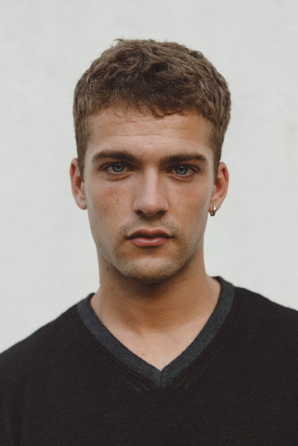 Zdjęcie Jon Lukas
