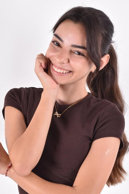 Zdjęcie Ada Şahin